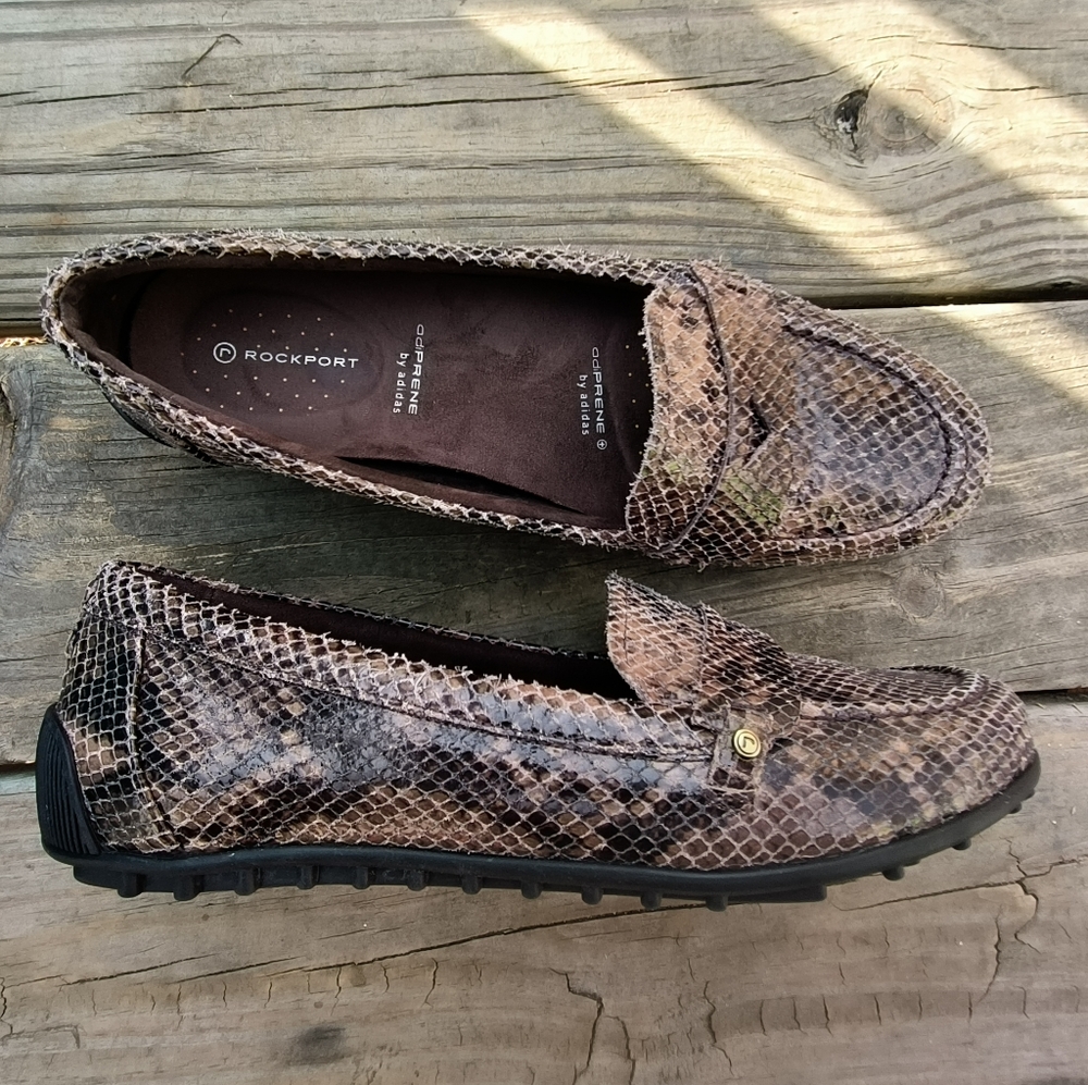 Rockport Embossed Snakeskin Penny Loafers w/ adiprene by Adidas Women's Size 8